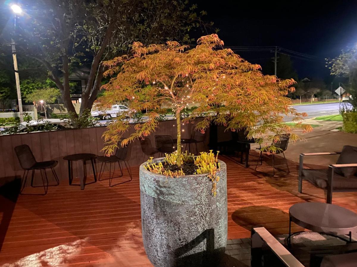 The Charles Hotel Wagga Wagga Luaran gambar
