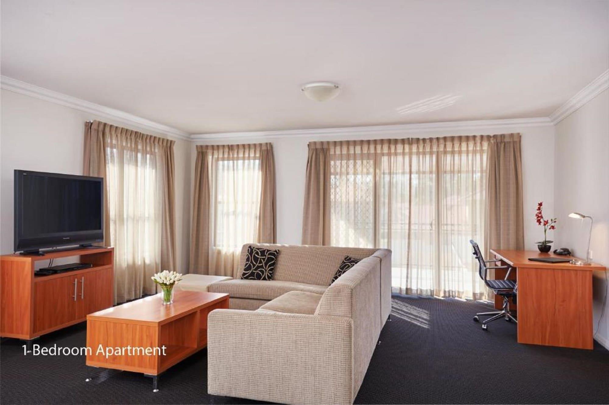 The Charles Hotel Wagga Wagga Luaran gambar