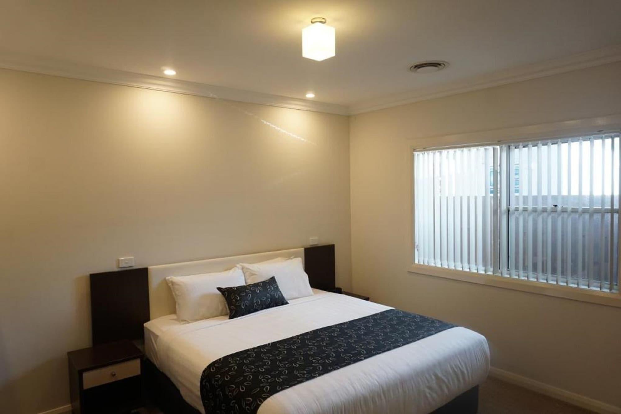 The Charles Hotel Wagga Wagga Luaran gambar