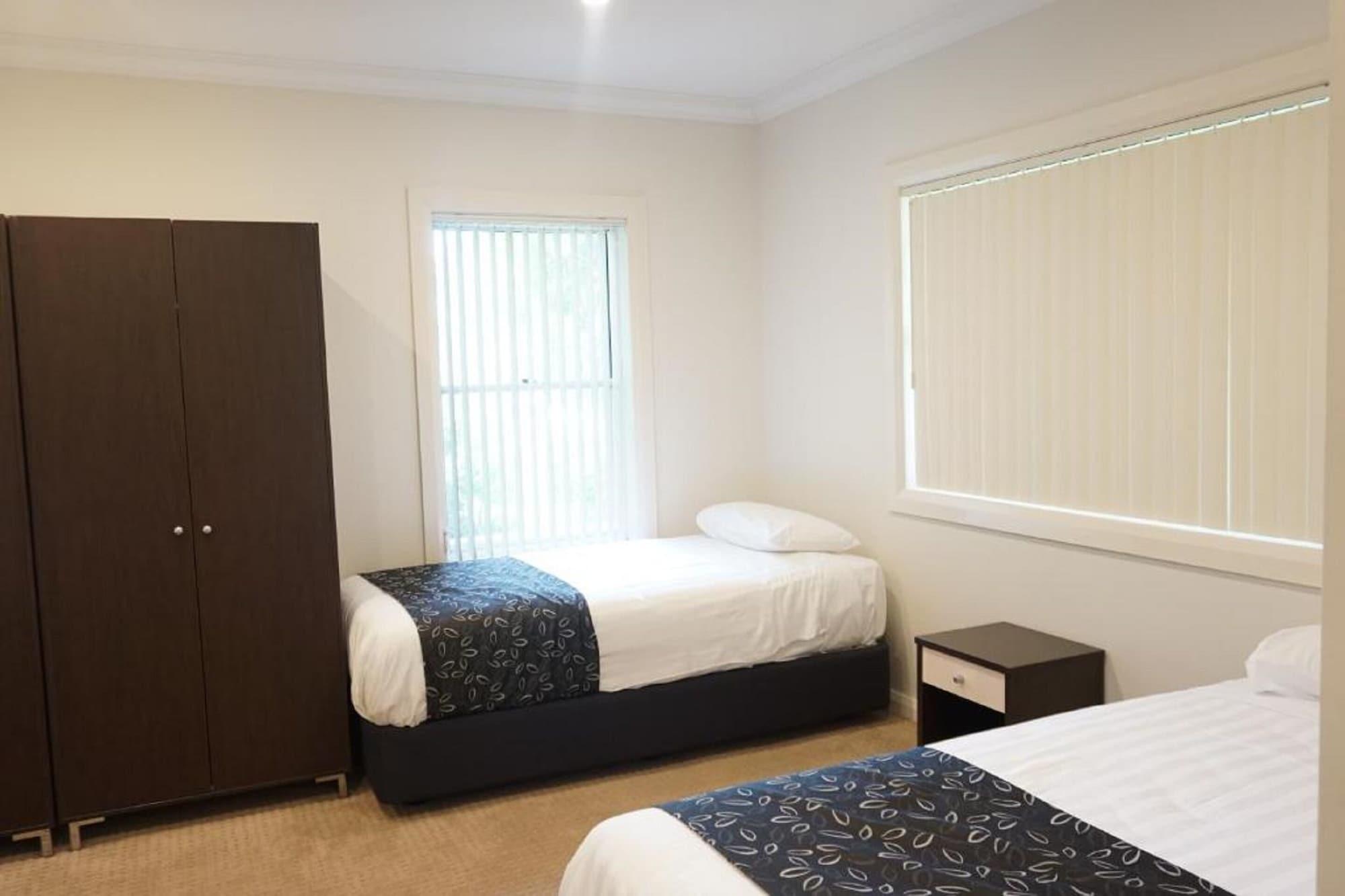 The Charles Hotel Wagga Wagga Luaran gambar