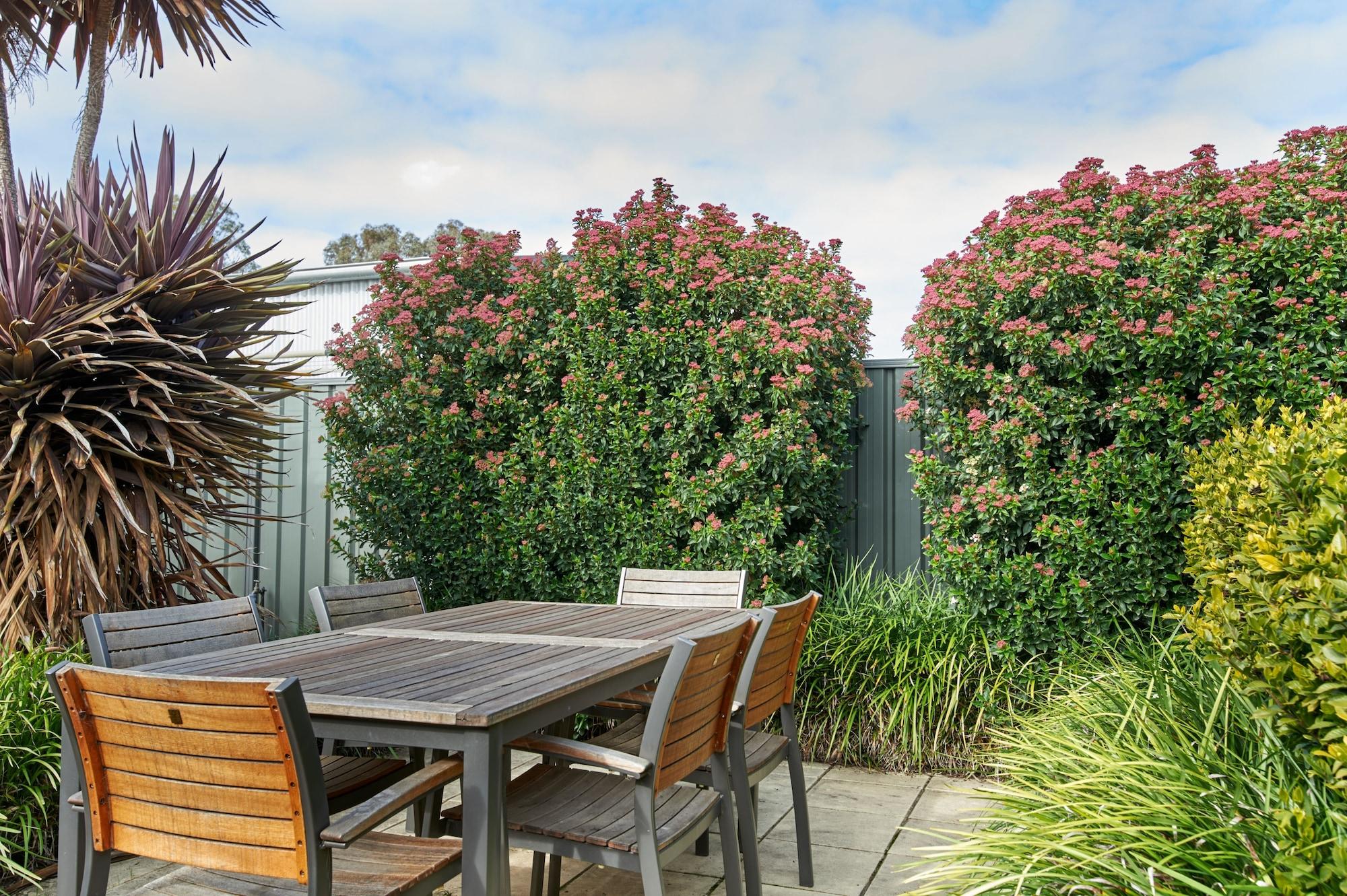 The Charles Hotel Wagga Wagga Luaran gambar