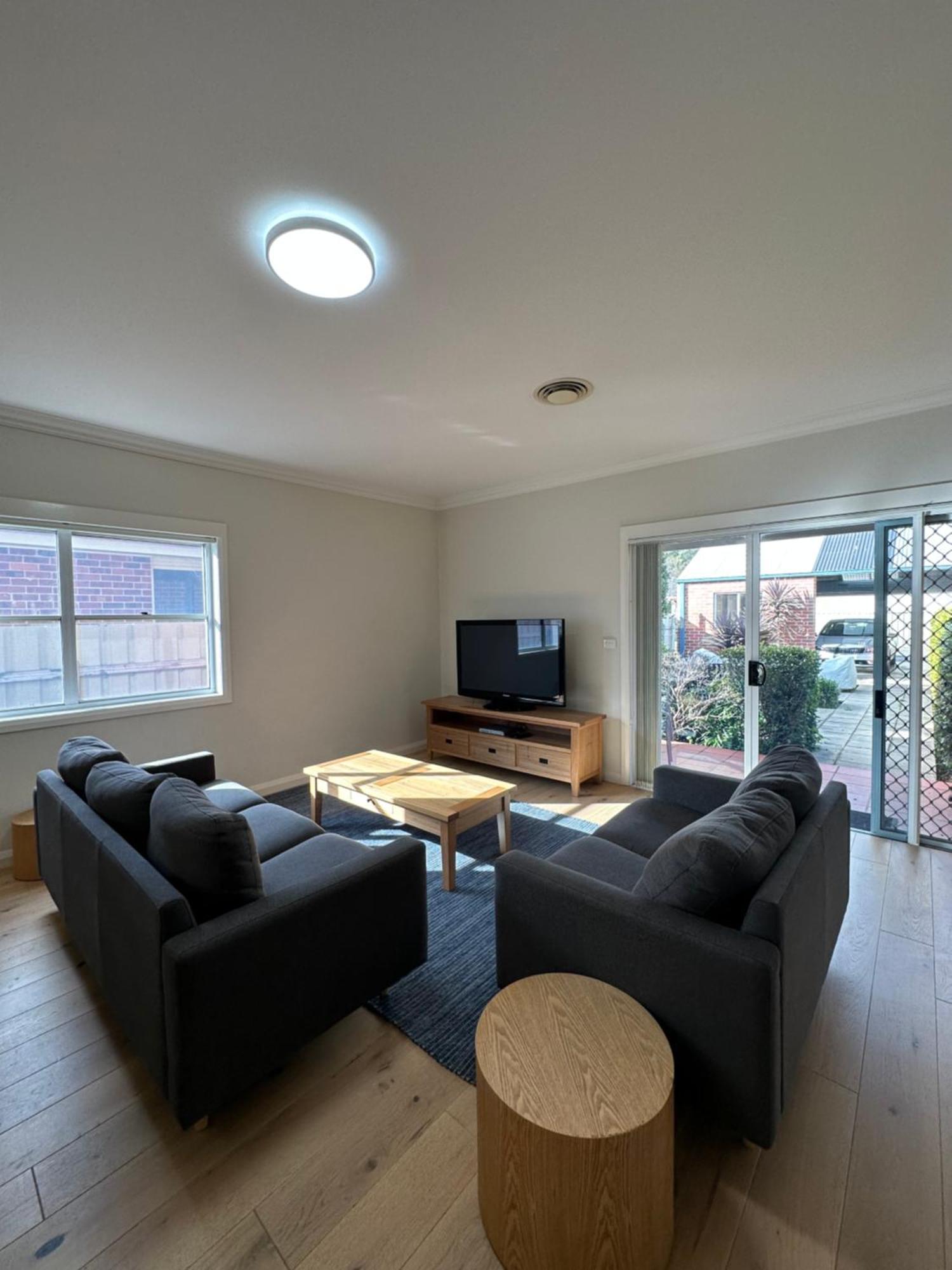 The Charles Hotel Wagga Wagga Luaran gambar